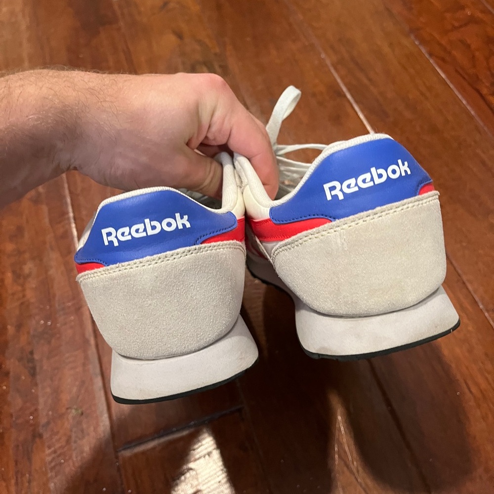 Men’s Reebok Sneakers - Picture 4 of 6